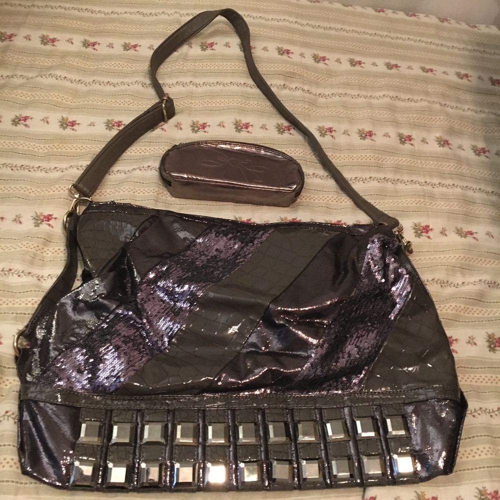 Huge crossbody & cosmetic bag bundle